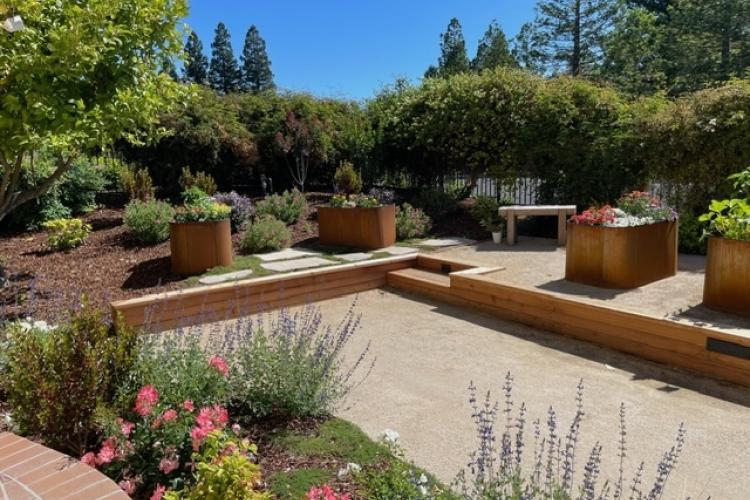 Alamo Boules Kitchen Garden