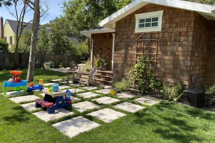  Lafayette Family Retreat Play Patio