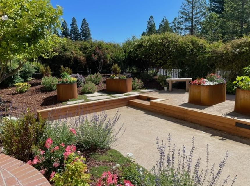 Alamo Boules Kitchen Garden
